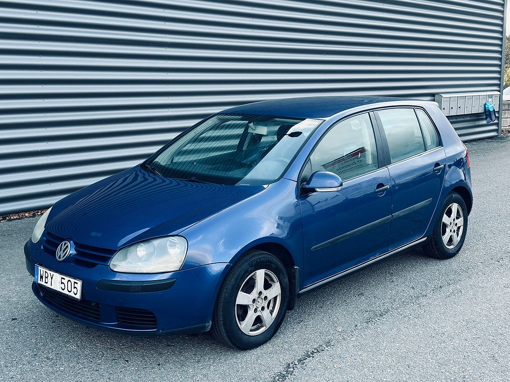 Volkswagen Golf 5-dörrar 1.6 102hk Nybesiktigad 