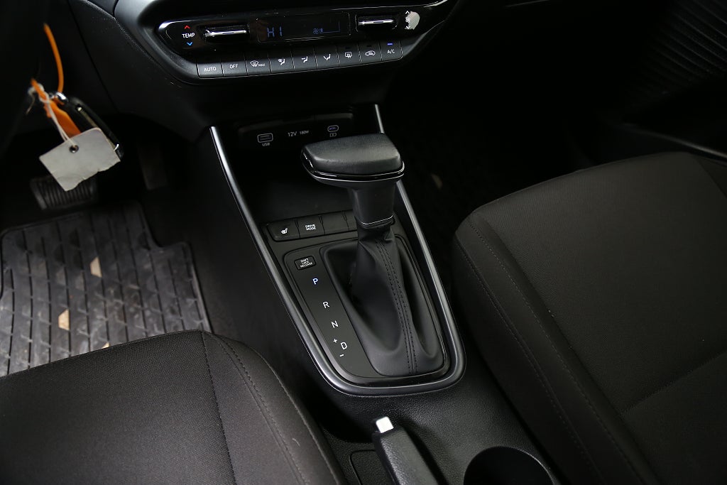 Hyundai i20 1,0 T-GDi 7DCT 100hk MHEV Essential