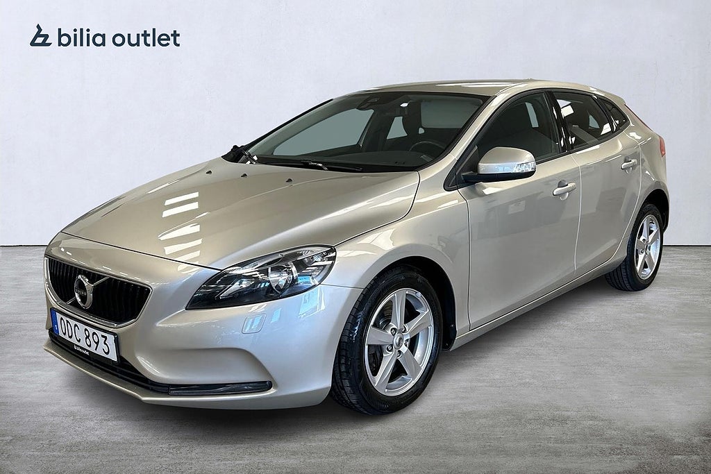 Volvo V40 D2 Kinetic Parkeringsvärme PDC Bak Automat Kamrem Bytt