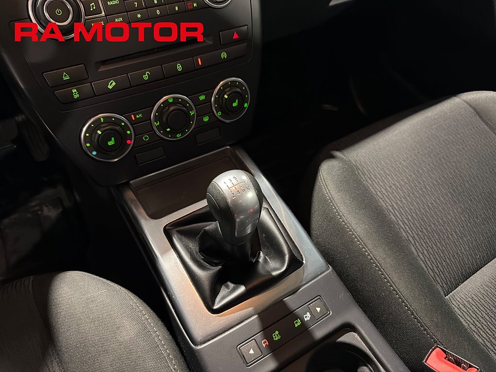 Land Rover Freelander 2 2.2 TD4 150hk AWD | PDC | Farthållare | 2013