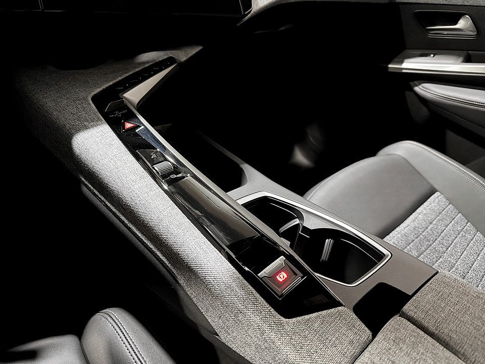 Bild på Peugeot 3008 Allure Hybrid - PRIVATLEASING