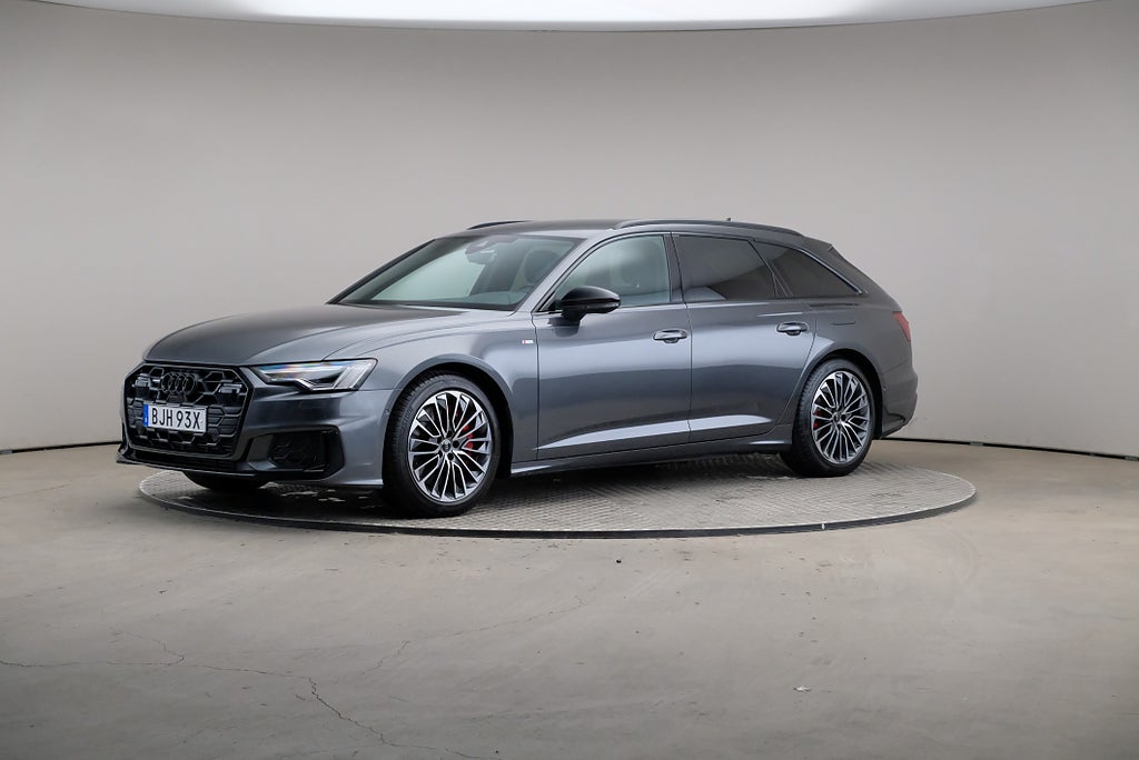 Audi A6 Avant 55 TFSI e Quattro S line Drag Svart Optik Cockpit