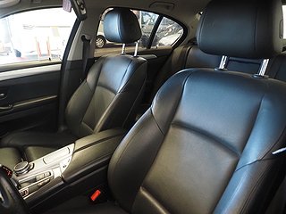 Sedan BMW 520 10 av 19