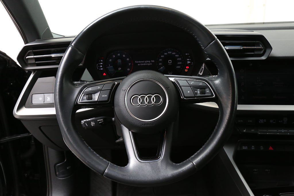 Audi A3 Sportback 35 TFSI S Tronic 150hk Cockpit CarPlay