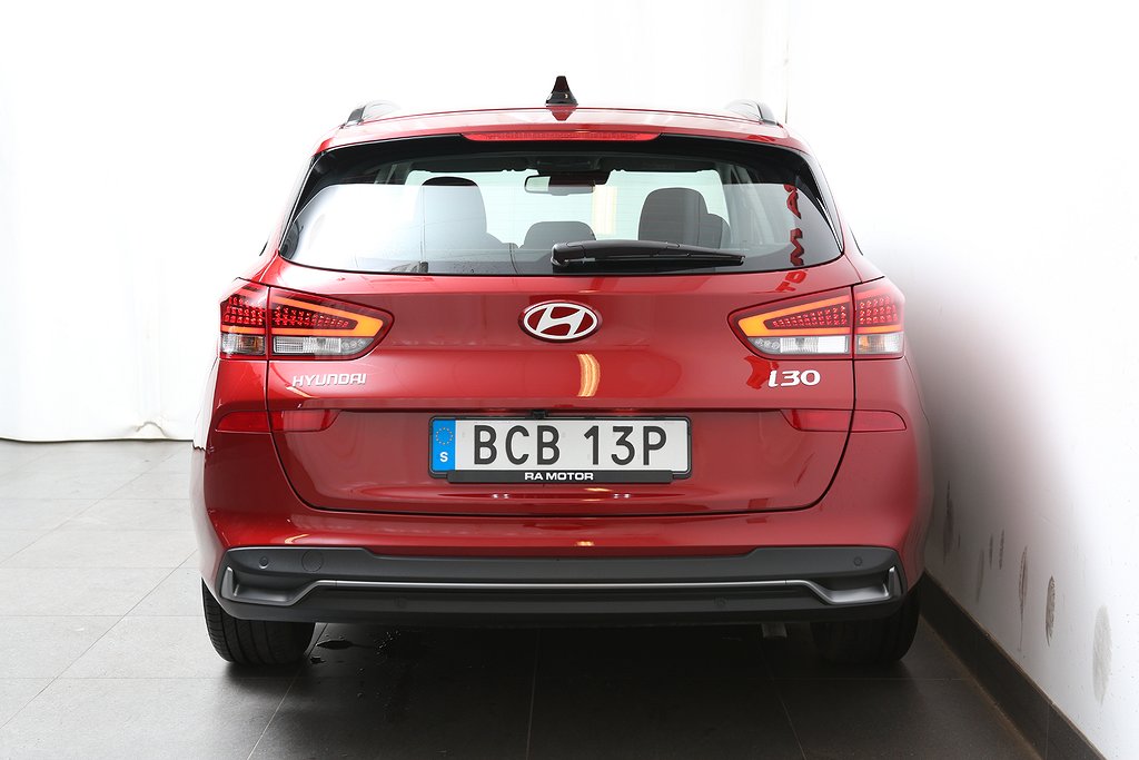 Hyundai i30 Kombi 1.0 T-GDi DCT MHEV Essential | Moms 2025