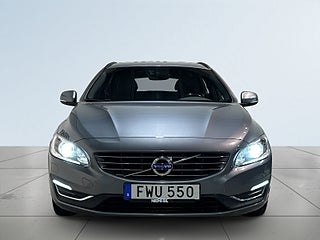 Volvo V60 D3 Business Edit Kamrem Bytt VoC Pvärm MoK Psens SoV – bild 2
