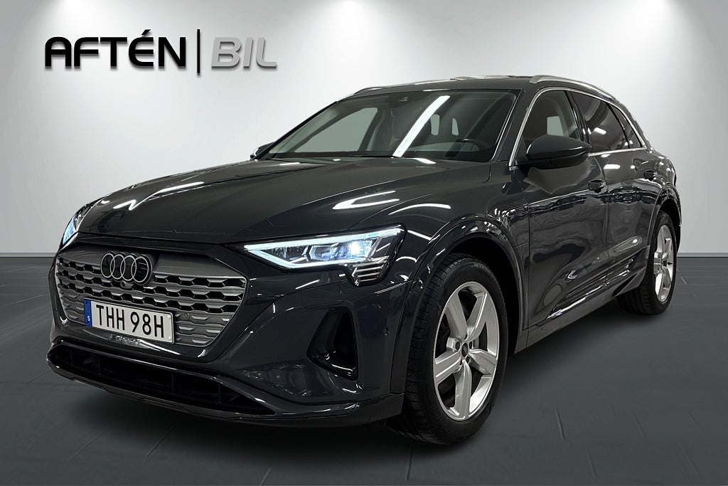 Audi Q8 e-tron 50 Quattro Panorama Dragkrok Läder Backkamera