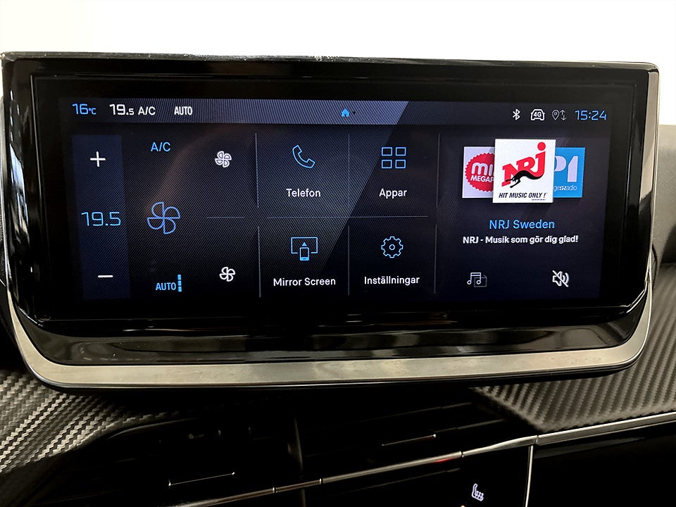 Bild på Peugeot 2008 Limited Edition 1.2 PT 131hk KAMPANJRÄNTA 3,99%