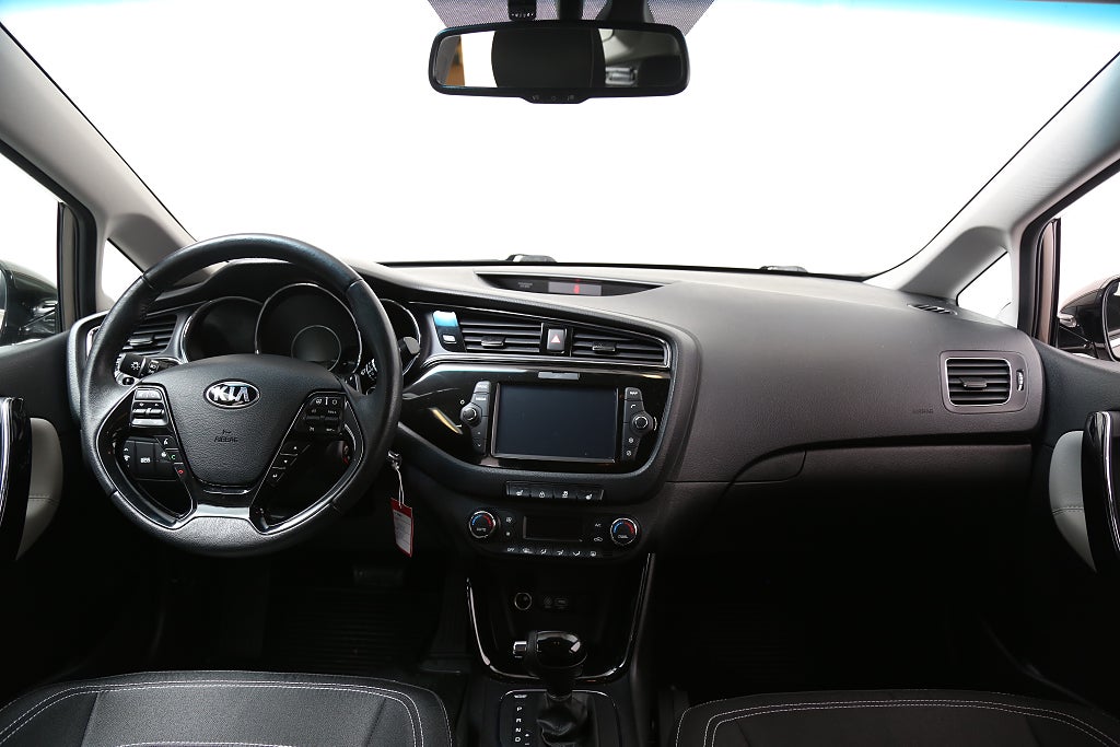 Kia Ceed 1,6 GDI Special Edition Aut Kombi Navi + Kamera  Motorv 2018