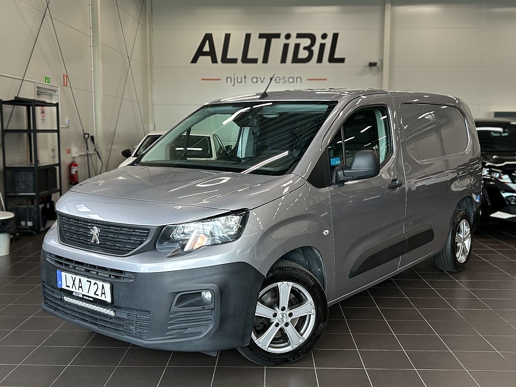 Peugeot Partner L2 Pro 1.5 BlueHDi 130 AUT Drag/Värmare/Bluetooth