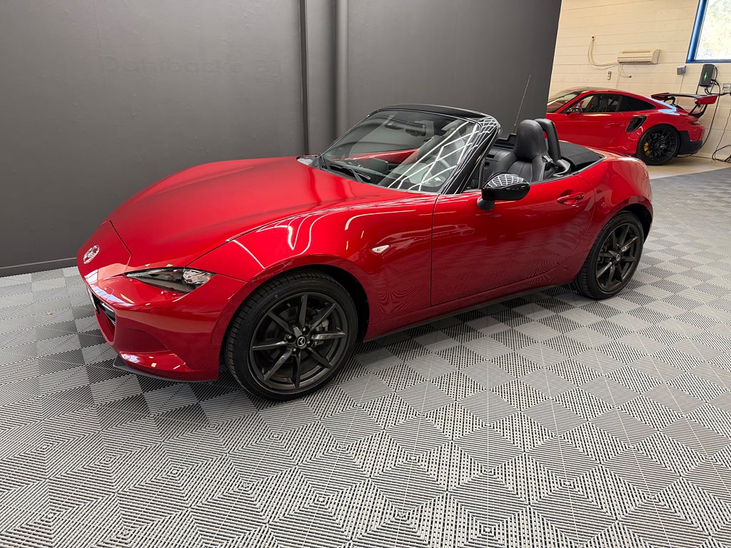 Mazda MX-5 2.0 SKYACTIV-G 160hk / En ägare / Nyservad