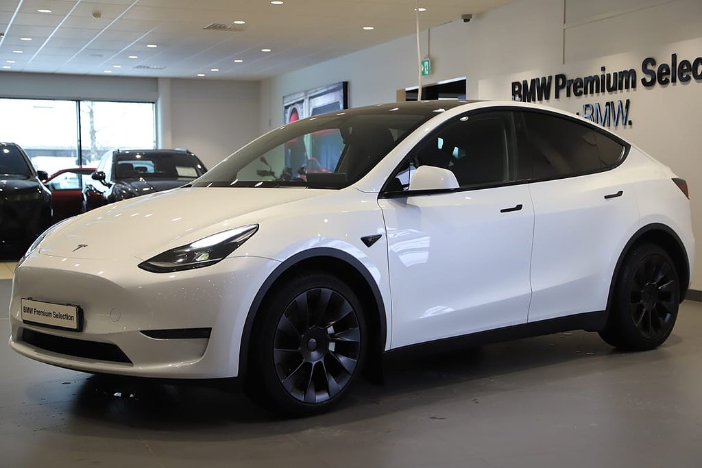 Tesla Model Y Long Range AWD Dragkrok, 21\" Performance fälgar - Autowåx BIL..