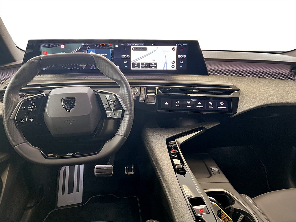 Bild på Peugeot 5008 GT Hybrid 145hk Aut 7-SITS B-KAMERA CARPLAY