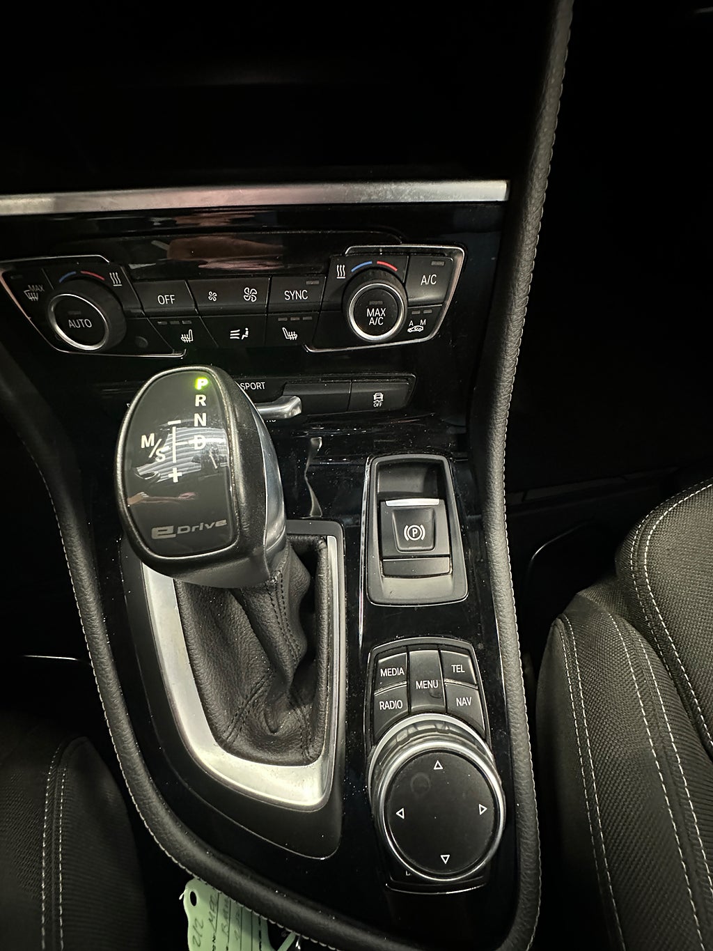 BMW 225xe Active Tourer Automat Sport line Plug-in hybrid glastak thumbnail