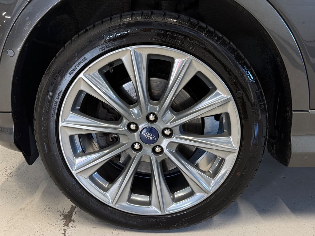 Ford Kuga 2.0 TDCi AWD SelectShift Vignale 2 Brukare - miniatyr 23