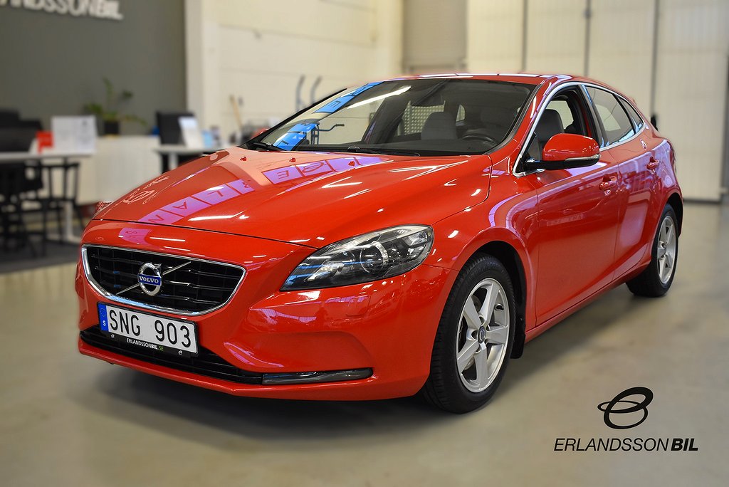 Volvo V40 T3 Momentum Euro 5 KAMREM NYBYTT 