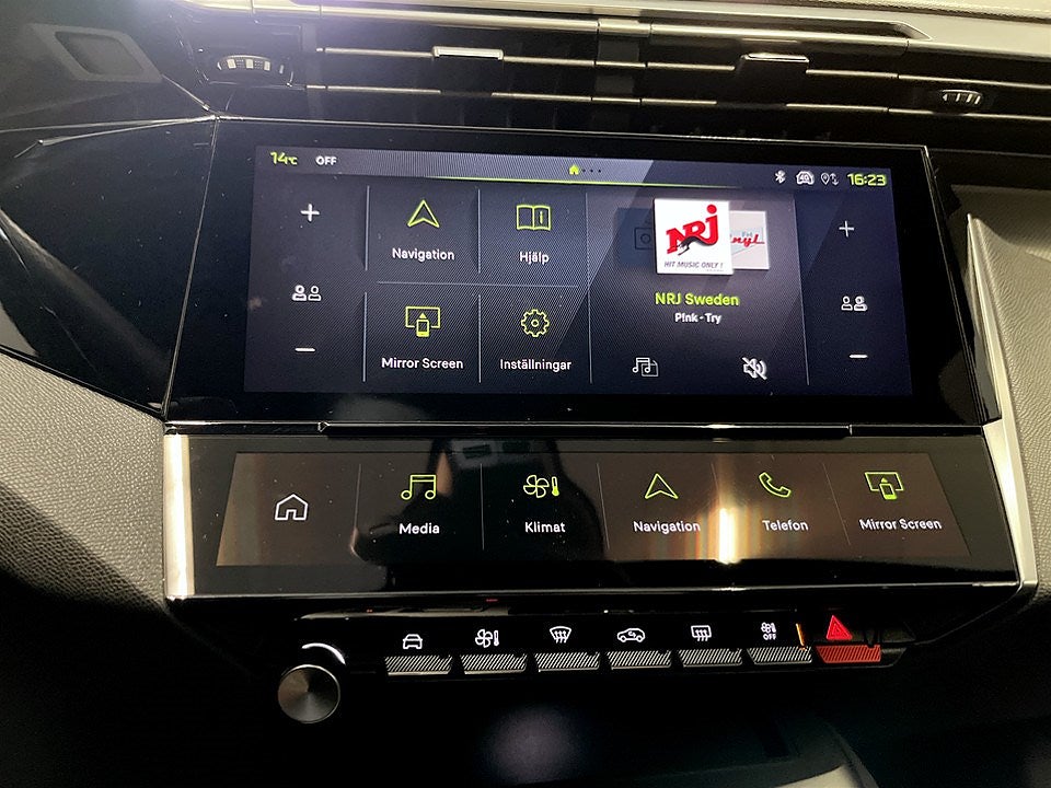 Bild på Peugeot 308 SW GT 1.2 PT 130hk Aut - B-KAMERA, CARPLAY