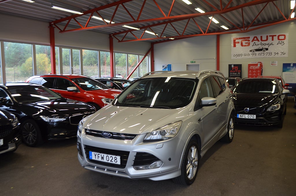 Ford Kuga 2.0 TDCi AWD Titanium X 150 hk Värmare Drag Euro 6