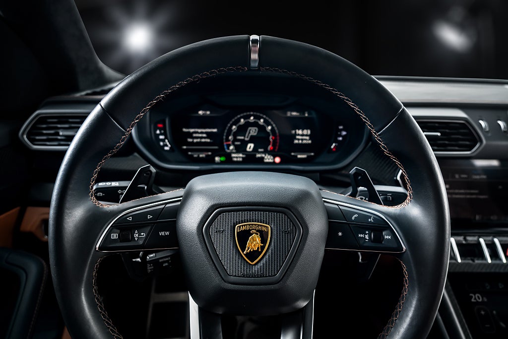 Gallery image 14 of 18