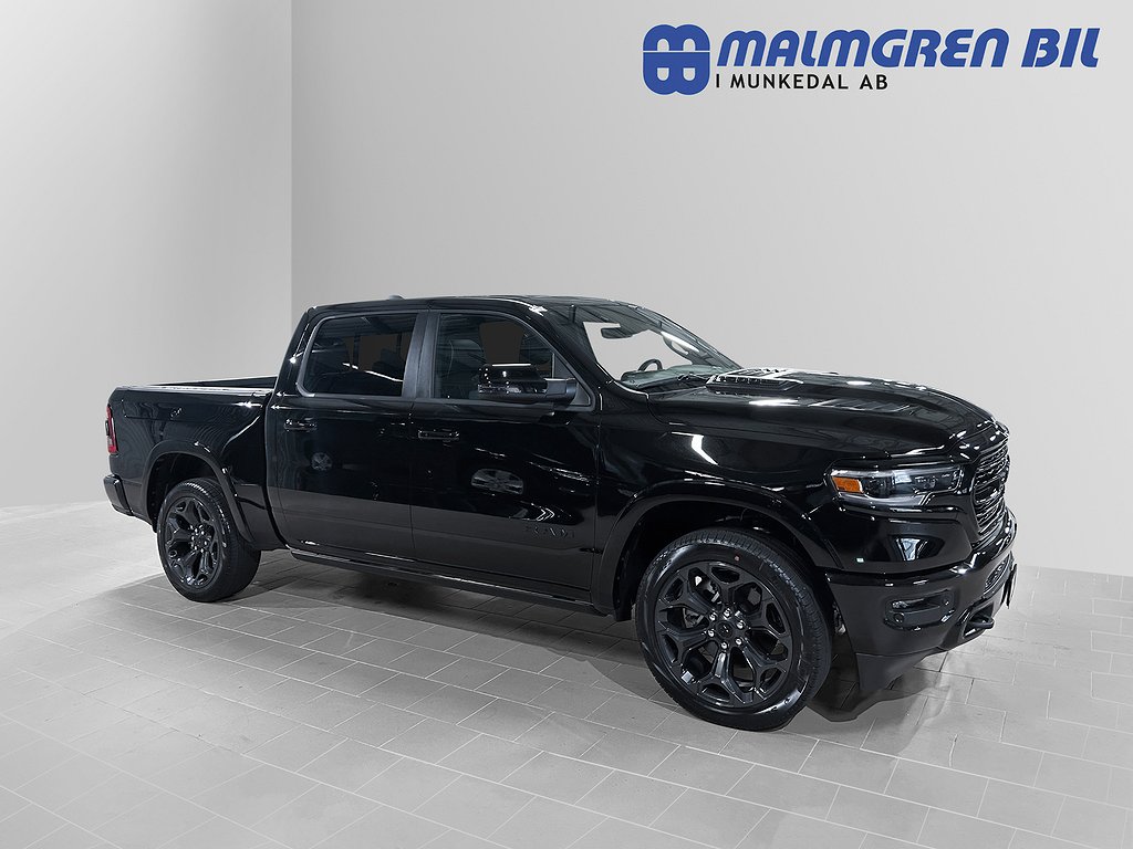 Dodge RAM 1500 V8 Limited Night Crew Cab RAMBOX FINAL CALL*