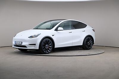 Tesla Model Y Performance AWD 534hk Drag