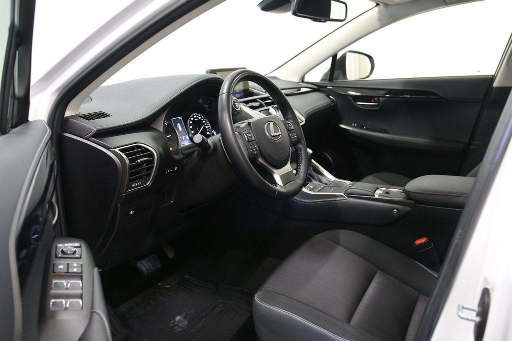 Lexus NX 300h AWD 2.5 AWD E-CVT, 197hk, 2020