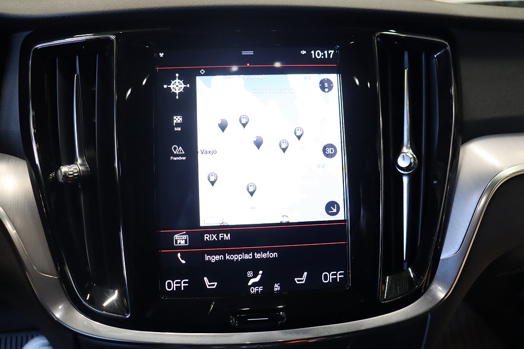 Volvo V60 Recharge T6 AWD Momentum Värmare Drag 340hk