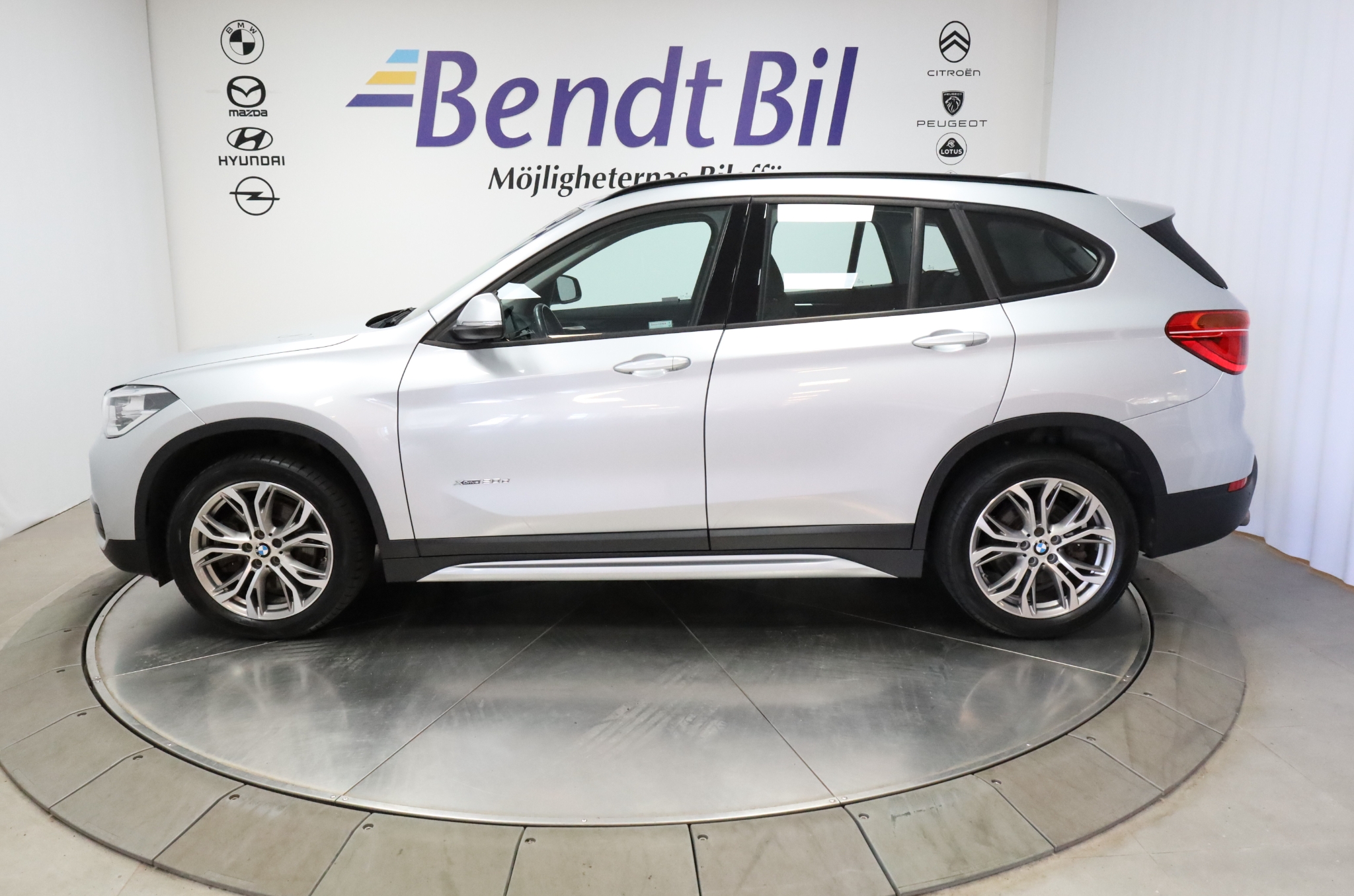 BMW X1 2018, kuva 5/10