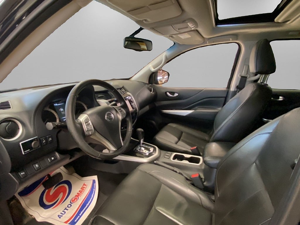 Nissan Navara Dubbelhytt 2.3 dCi 4WD Euro 6 Dieselvärmare Kåpa – bild 8