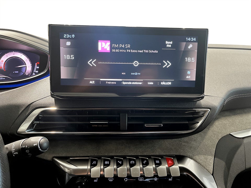 Bild på Peugeot 3008 GT 1.2 PT 130hk Aut B-KAMERA CARPLAY