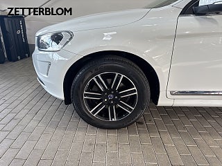 SUV Volvo XC60 13 av 14