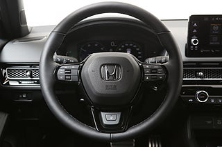 Halvkombi Honda Civic 15 av 21
