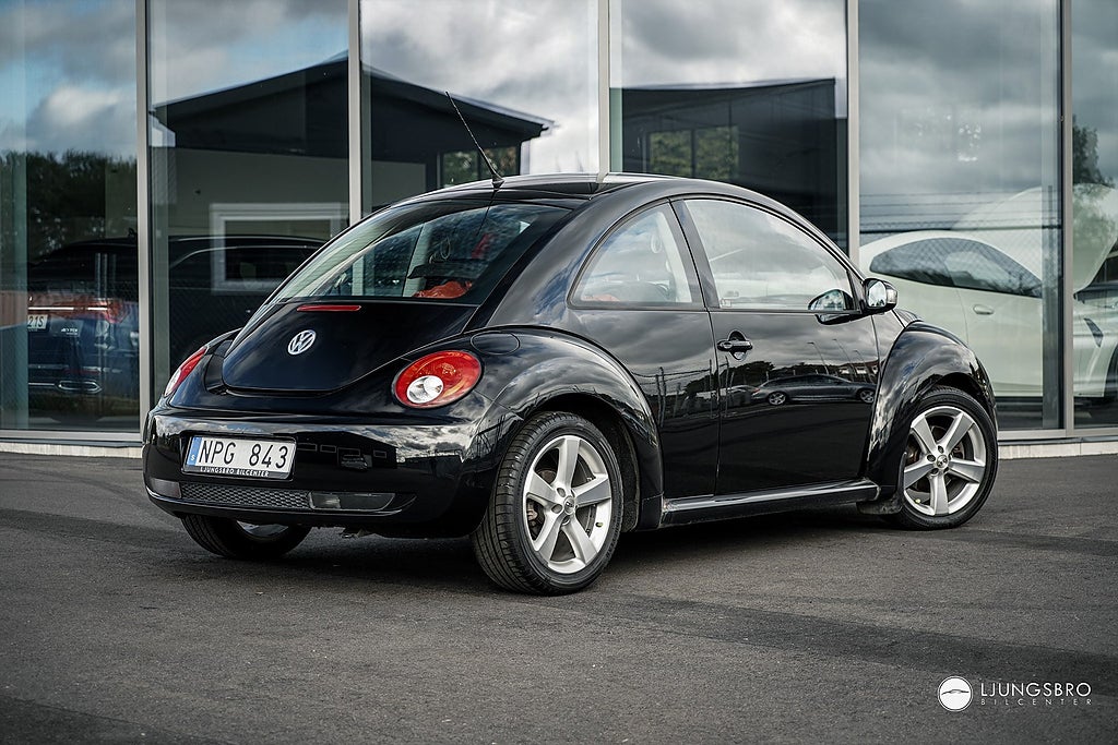 Volkswagen Beetle 2008 - miniatyr 2