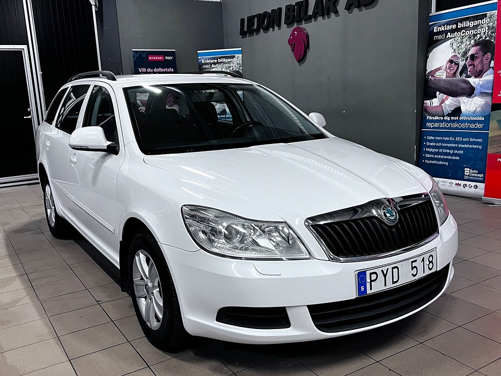 Skoda Octavia Kombi 2.0 TDI 4x4 DSG 140hk Dragkrok 