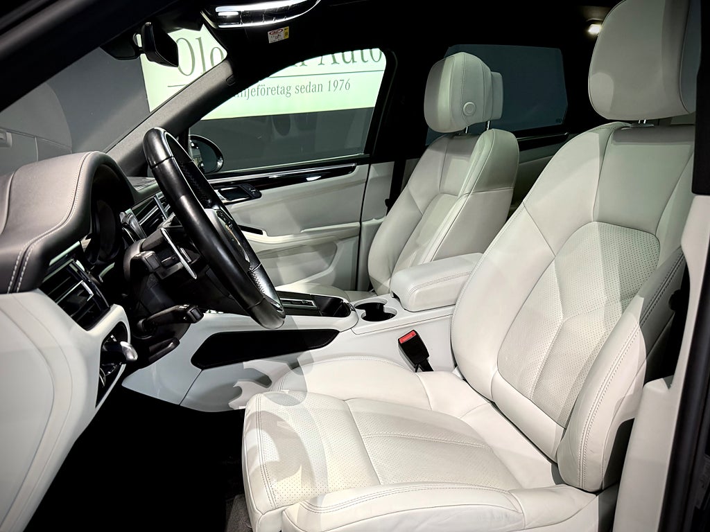 Porsche Macan S PDK 380hk Sport Chrono Glastak Värmare Läder Drag - bild 22