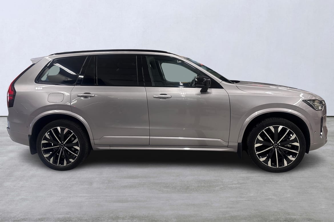 Volvo XC90 T8 Ultra Dark 2026, kuva 3/10