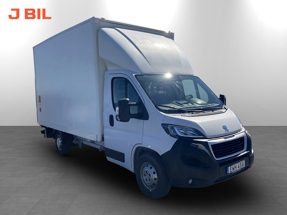 Bild på Peugeot Boxer Chassi Volymskåp 335 2.2 BHDi 165hk BACKKAMERA