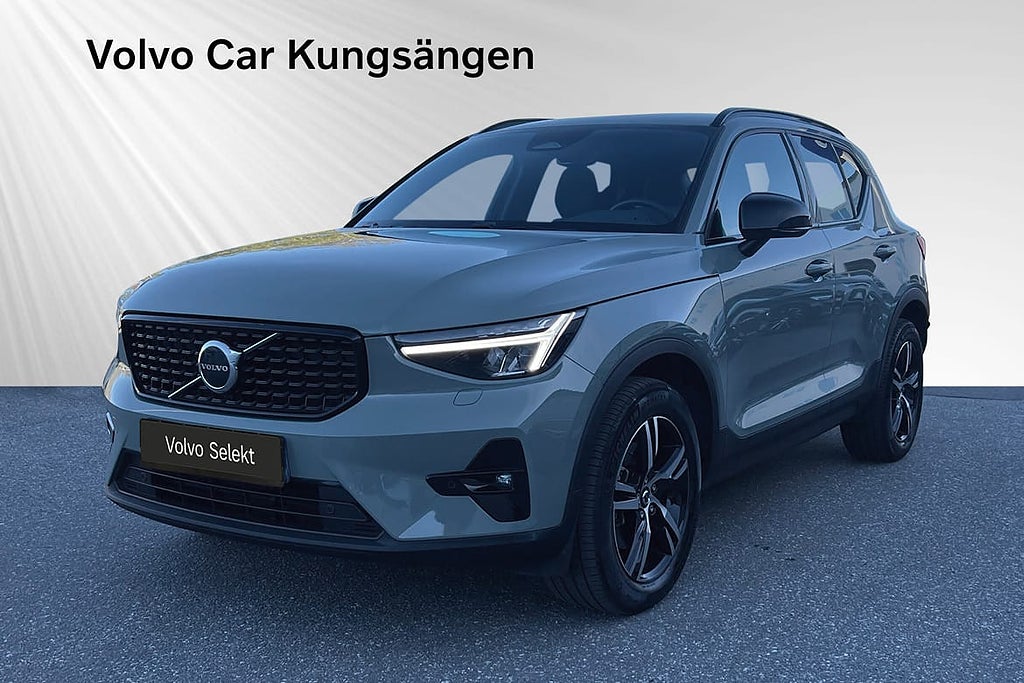 Volvo XC40 B4 FWD Bensin Plus Dark