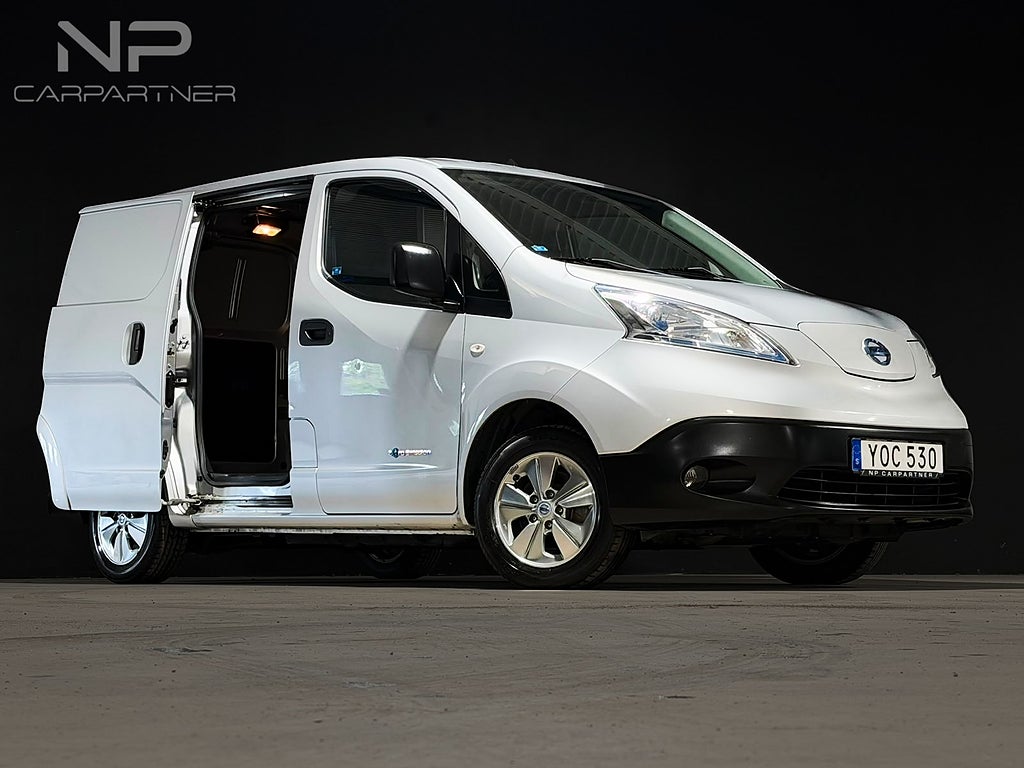 Nissan e-NV200 Van 24 kWh/ BATTERI TESTAD / AUTOMAT/ NAV / RATT VÄRMAE
