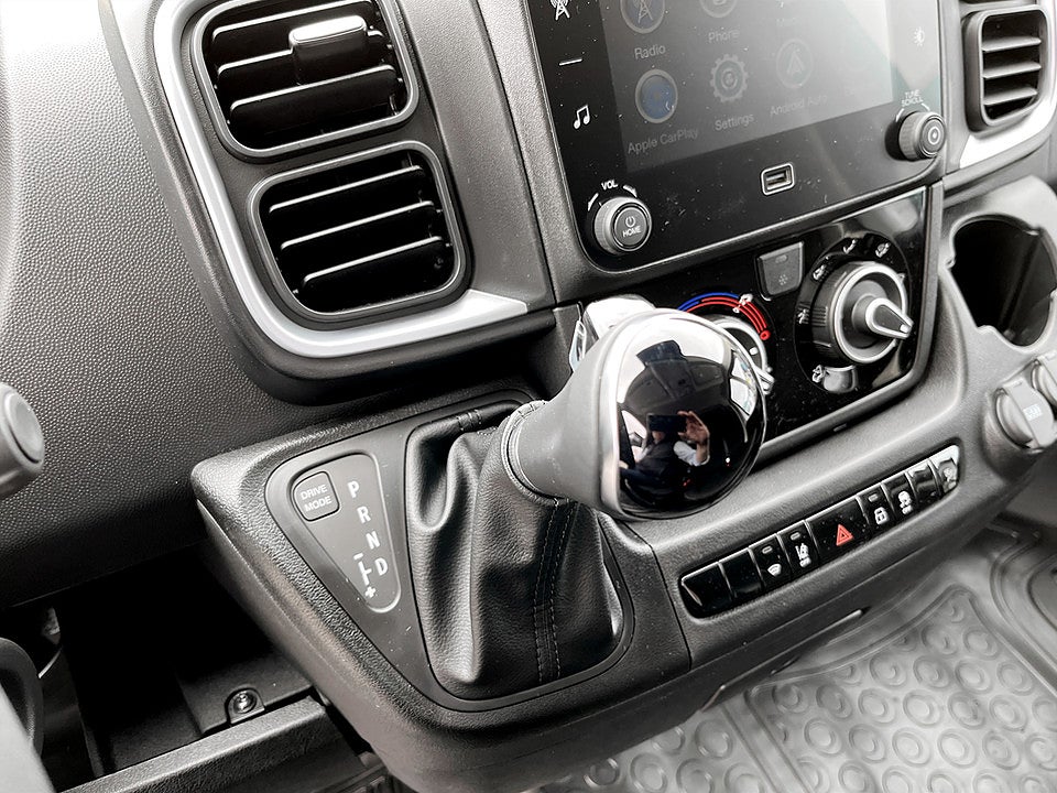 Bild på Peugeot Boxer BlueHDi 140hk Aut L3H2 - OMGÅENDE LEVERANS!