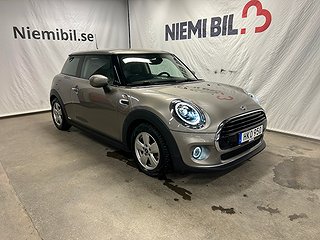 MINI Cooper 3-dörrars DCT Pepper II S&V-däck/Mvärm/Låg skatt