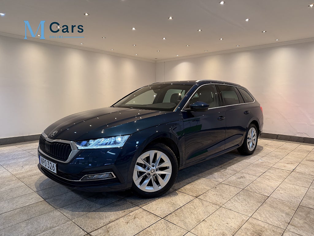 Skoda Octavia Kombi iV Style, Dragkrok, Backkamera, Värmare, Canton