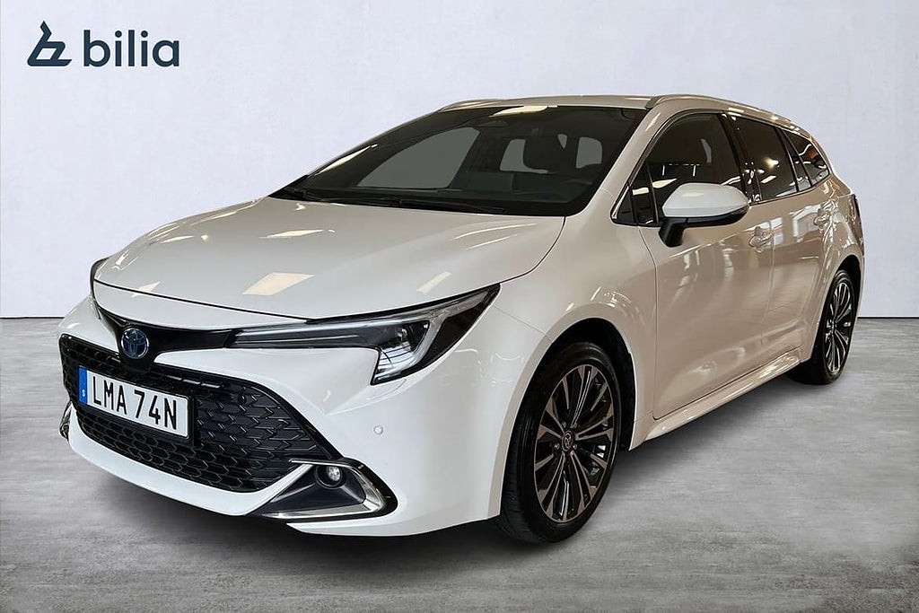 Toyota Corolla 1,8 Style Carplay Värmare Moms