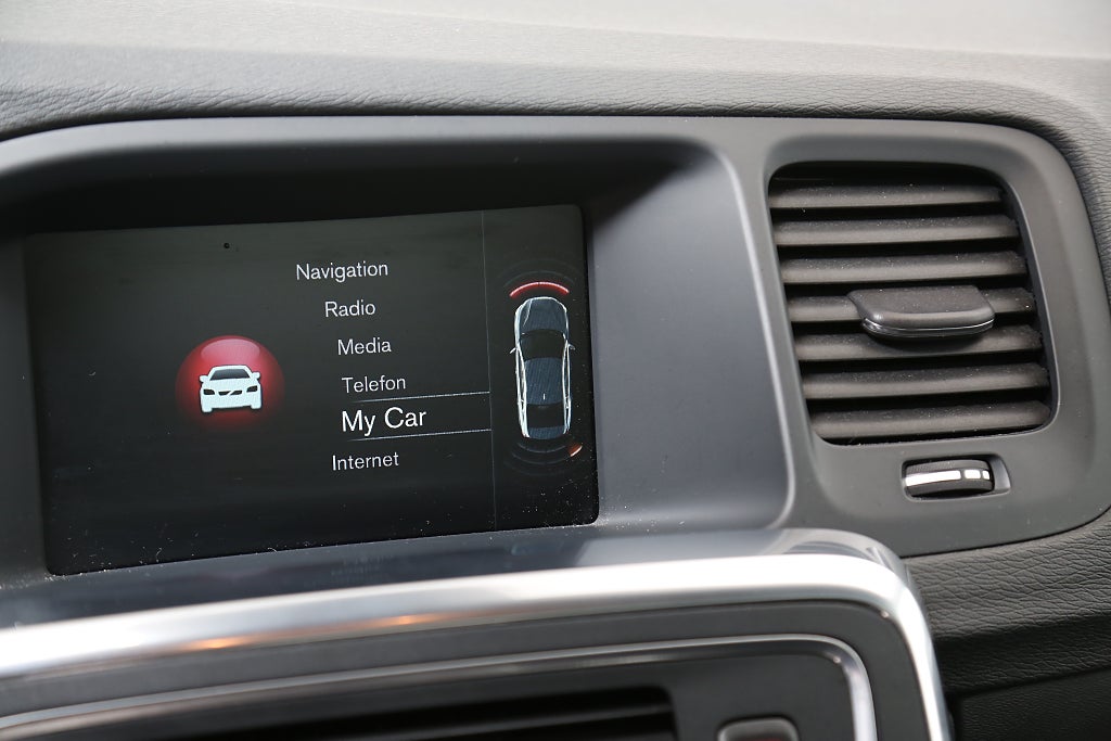 Volvo S60 Cross Country D4 190hk Summum BE VOC Dragkrok