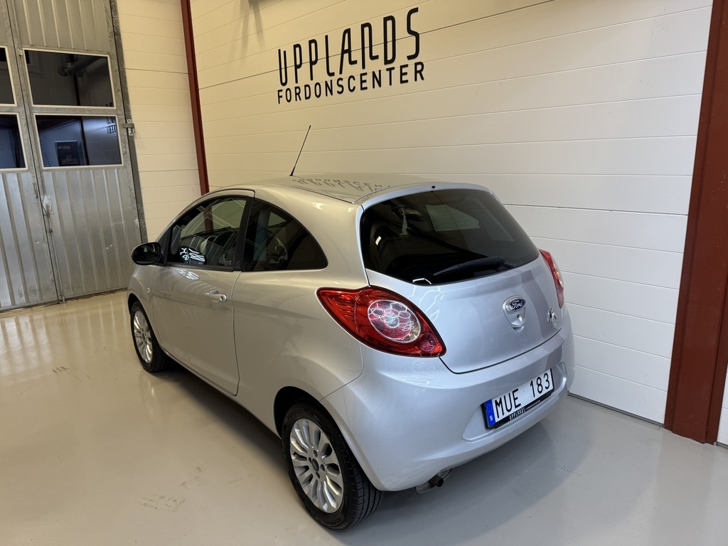 Ford Ka 1.2 Titanium Euro 5 2012, bild 4/10