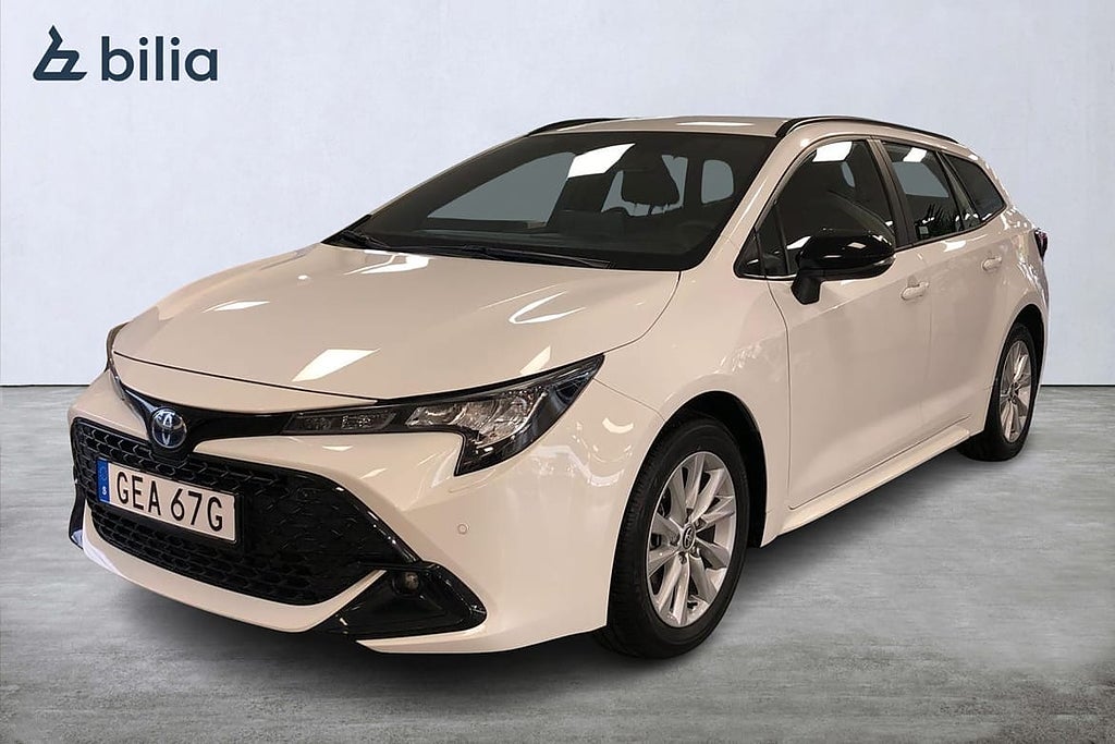 Toyota Corolla Touring Sports 1,8 Active Plus Nyservad Vä...