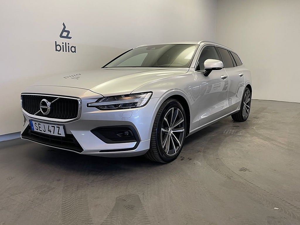 Volvo V60 D4 Momentum Advanced Edition / Dragkrok /