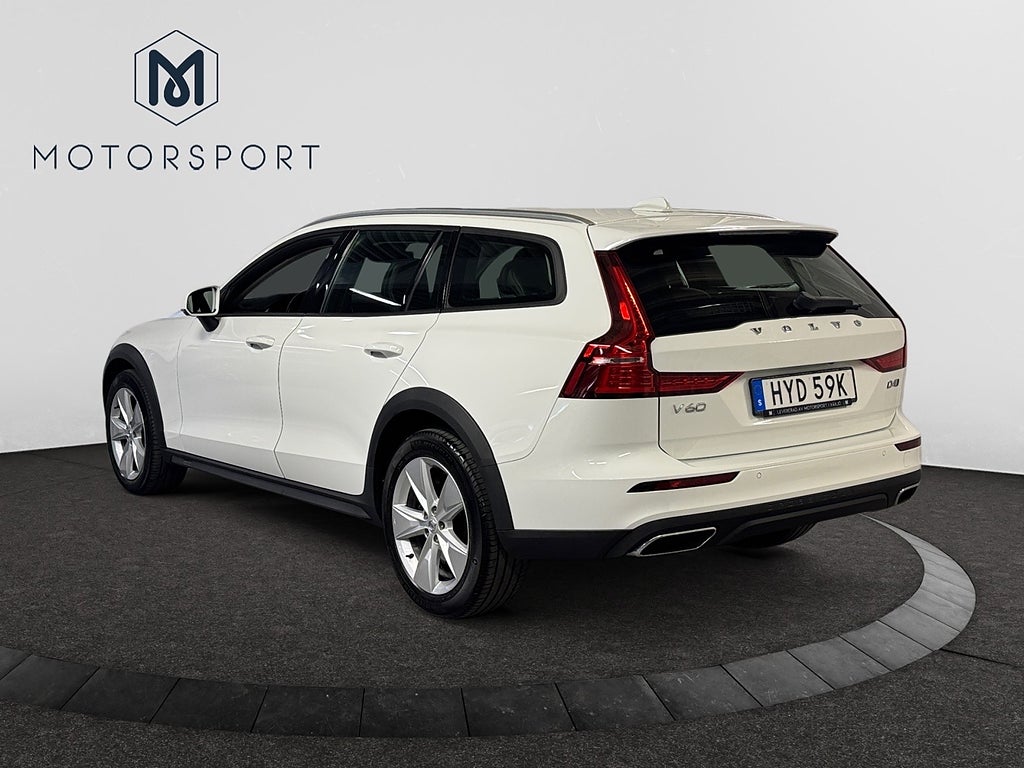 Volvo V60 Cross Country D4 AWD Aut Värmare Navi Adap-farth Backkamera VoC bild 5