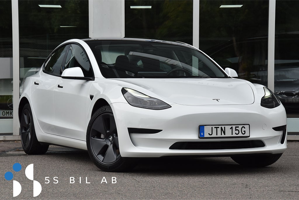 Tesla Model 3 Standard Range MOMS REFRESH VÄRM FSD3 KAMERA 283 HK