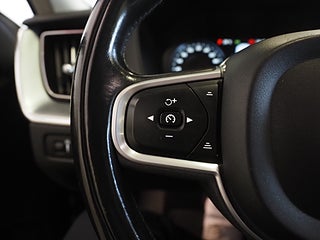 SUV Volvo XC60 18 av 22